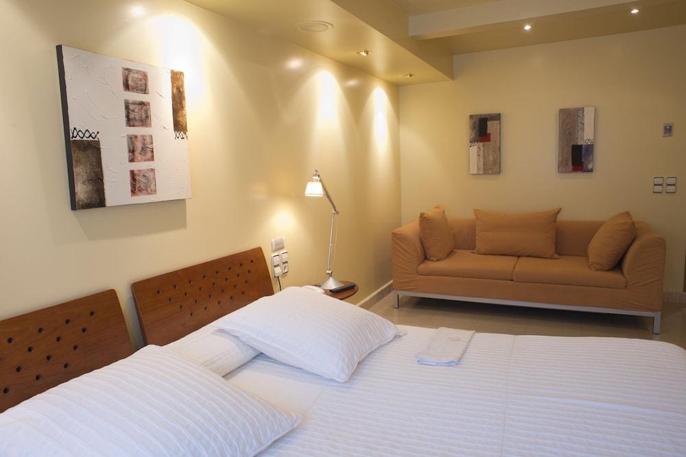 A Casa Canut Hotel Gastronomic Les Escaldes Εξωτερικό φωτογραφία A room at the hotel