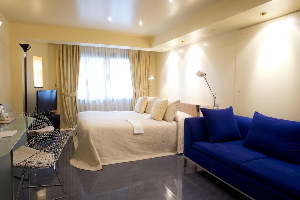 A Casa Canut Hotel Gastronomic Les Escaldes Εξωτερικό φωτογραφία A room at the hotel